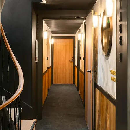 Limehome Montmartre Hotel 4*