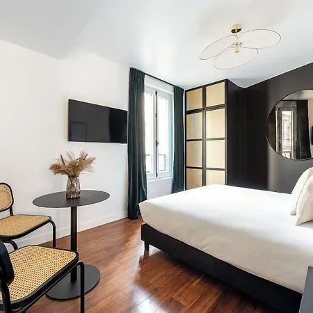 Hotel Limehome Montmartre Parigi