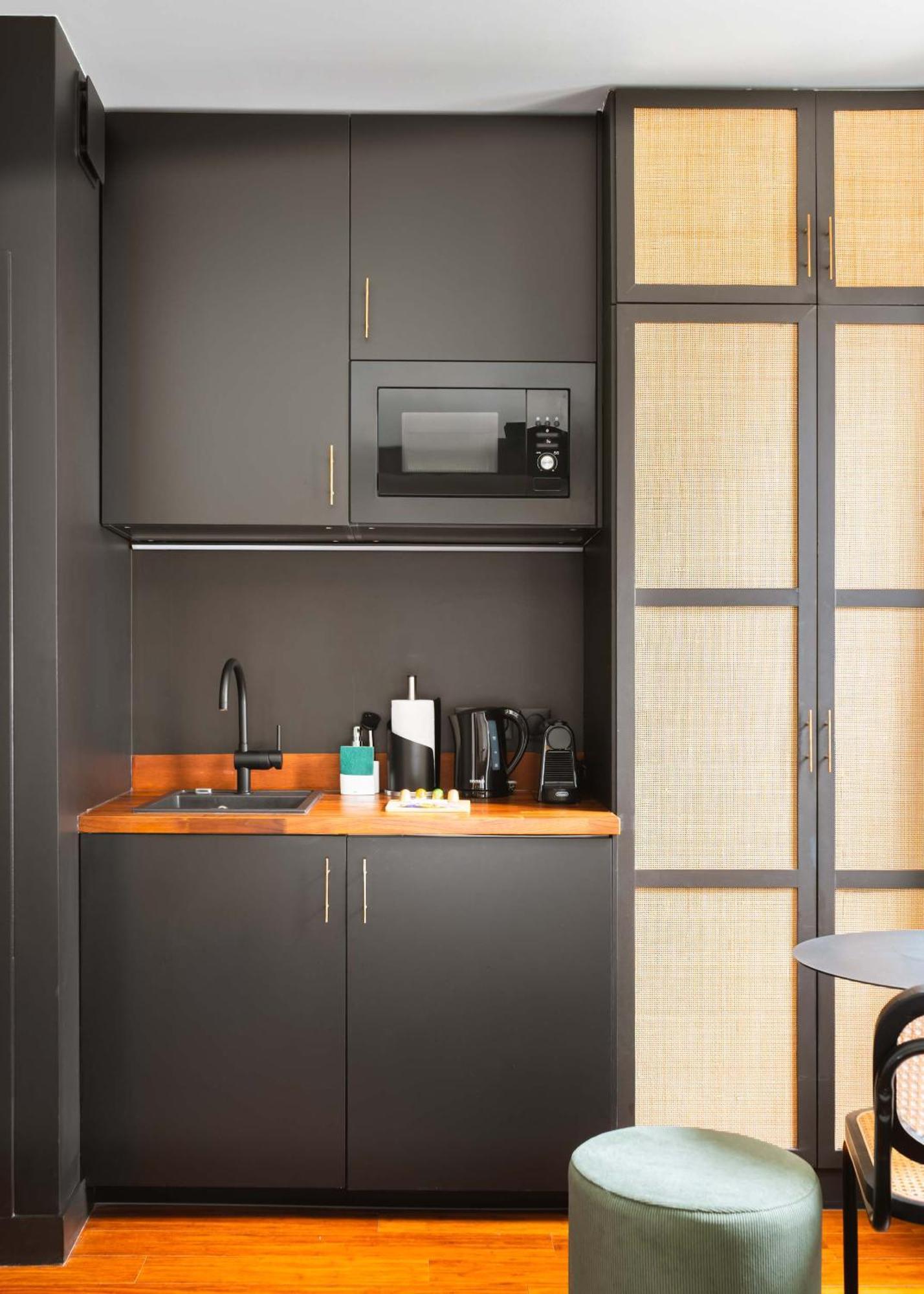 Hotel Limehome Montmartre 4*