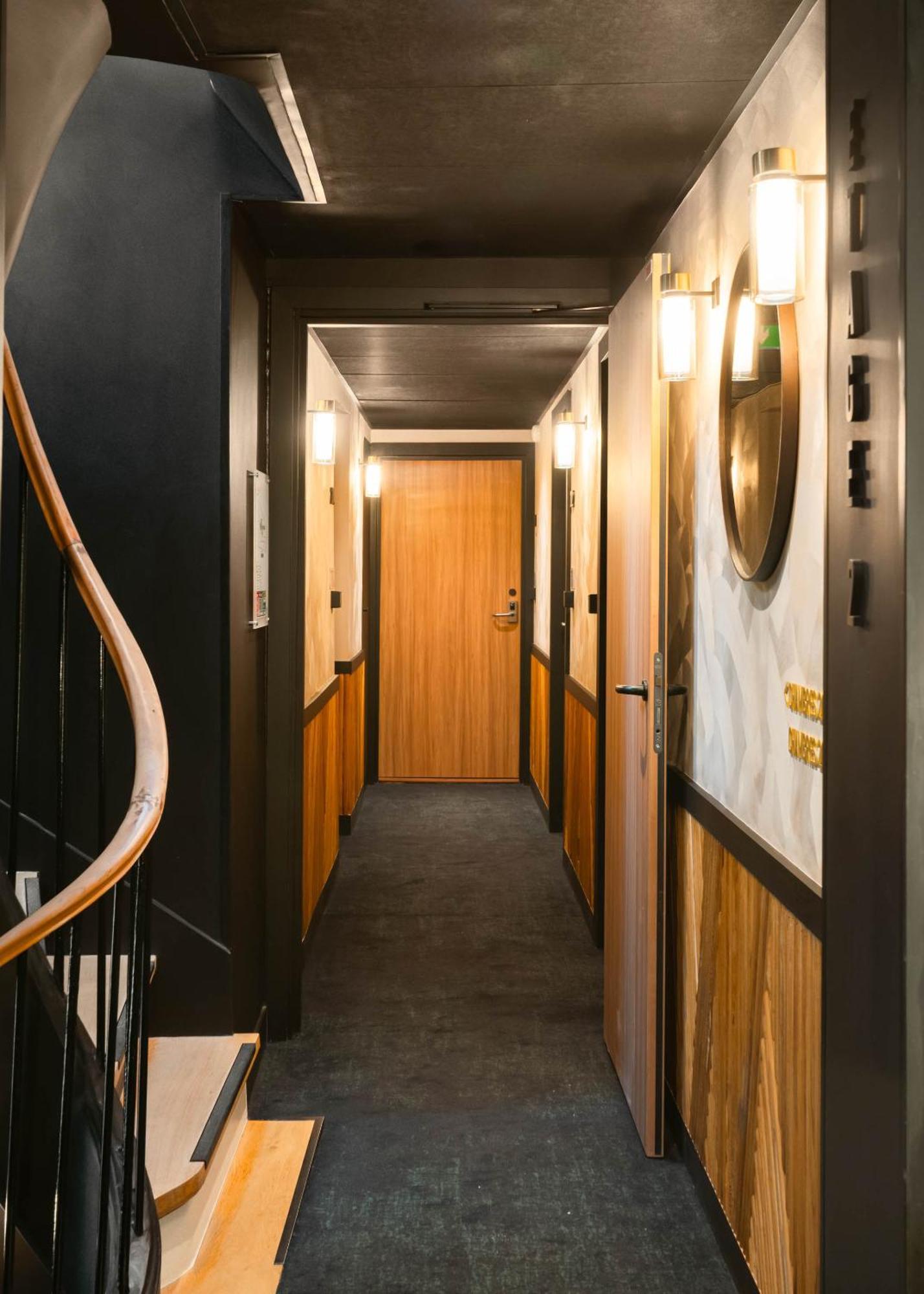 Limehome Montmartre Hotel 4*