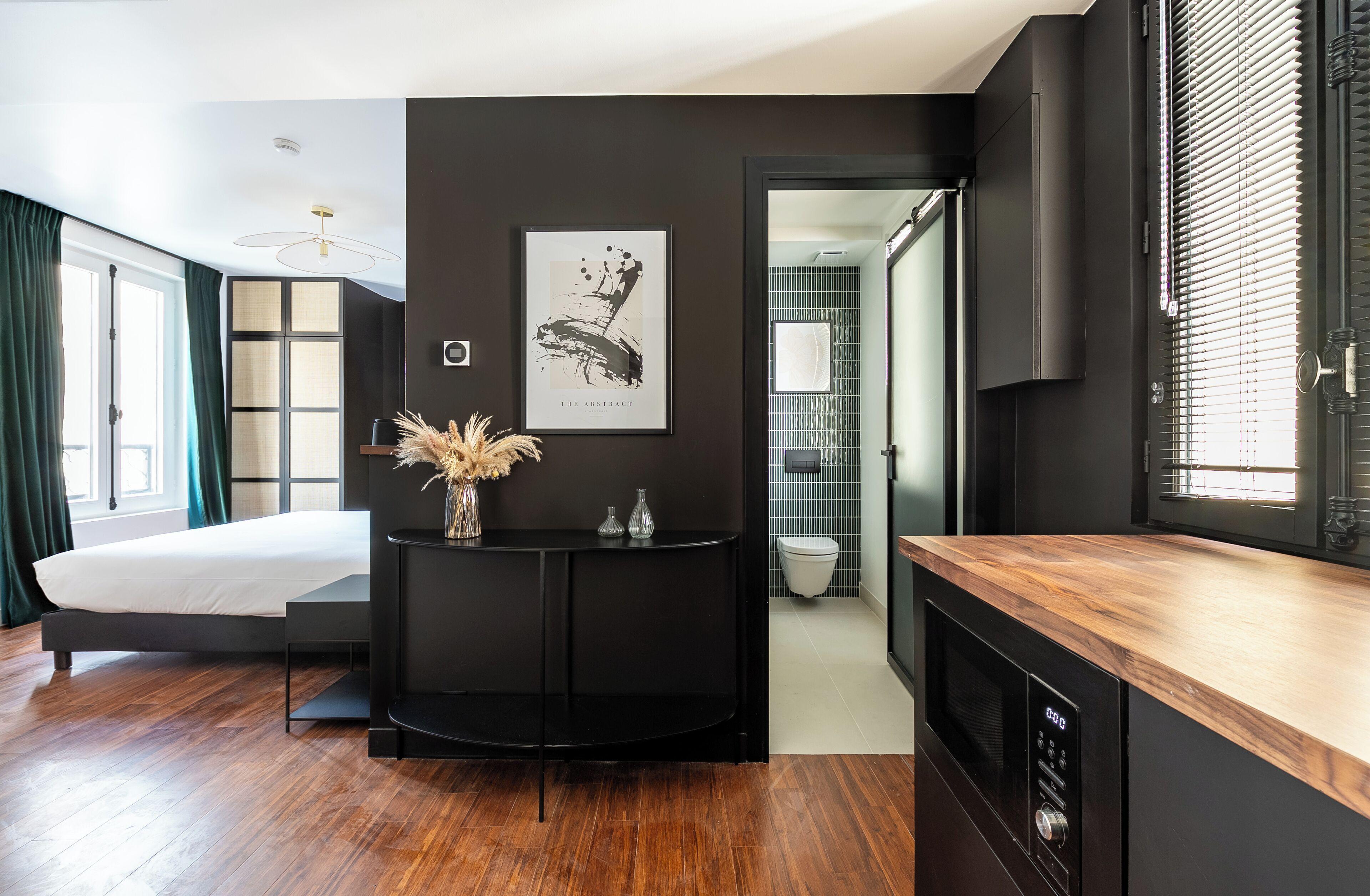 Limehome Montmartre Hotel 4*