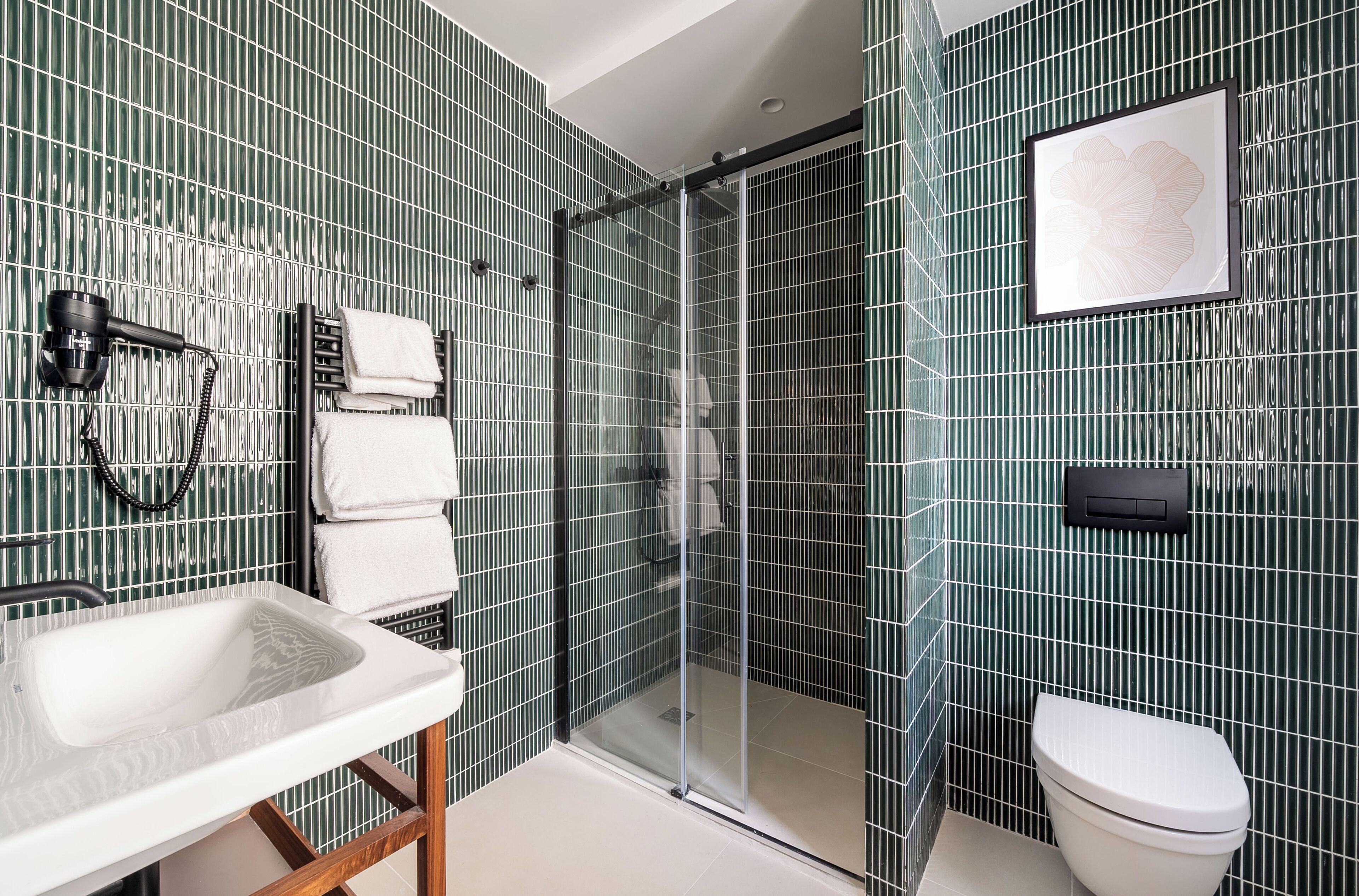 Hotel Limehome Montmartre Paris