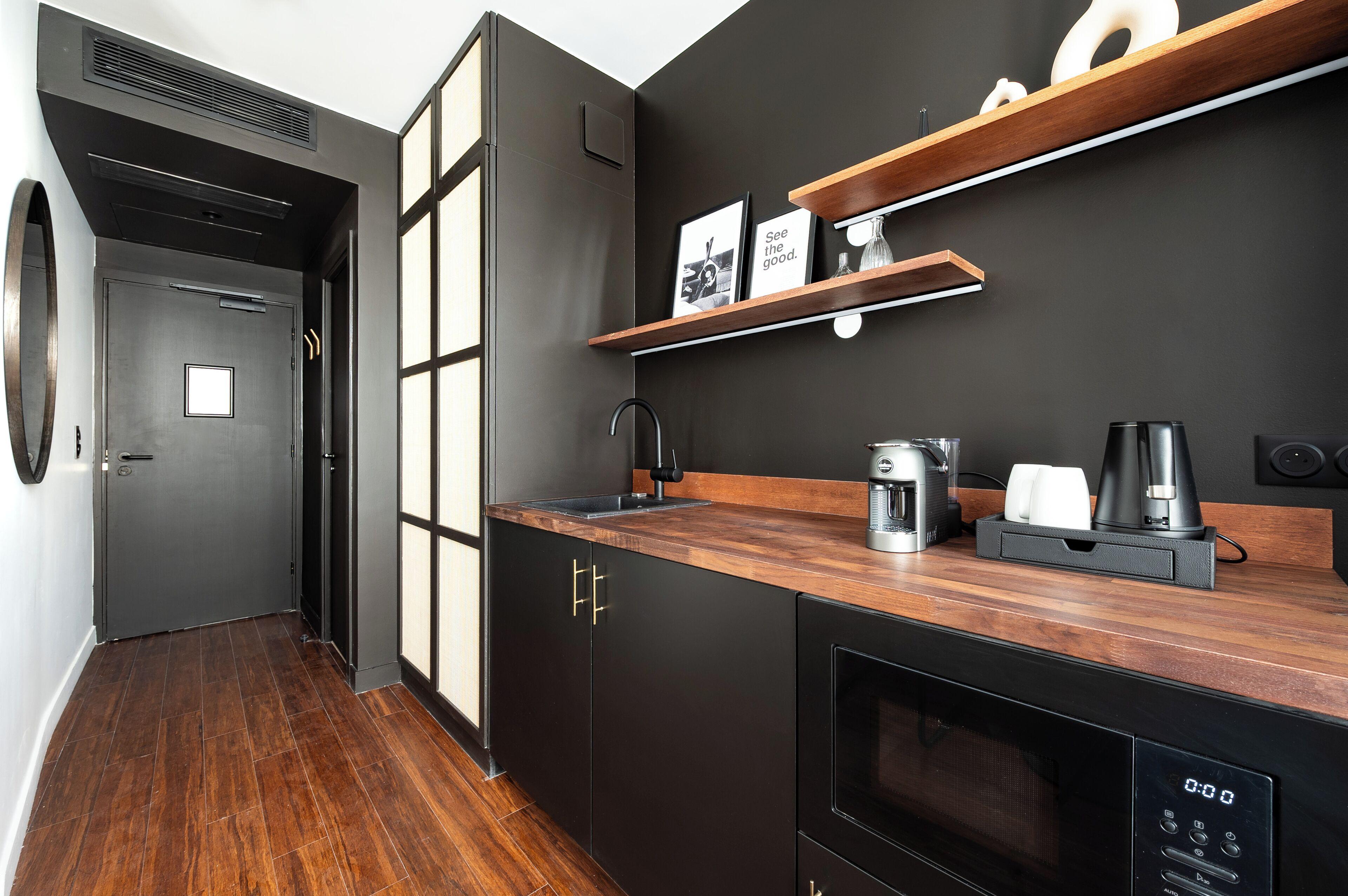 Limehome Montmartre 4* Paris